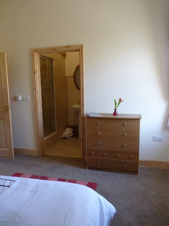 Old Police House Bed & Breakfast Haverfordwest Luaran gambar