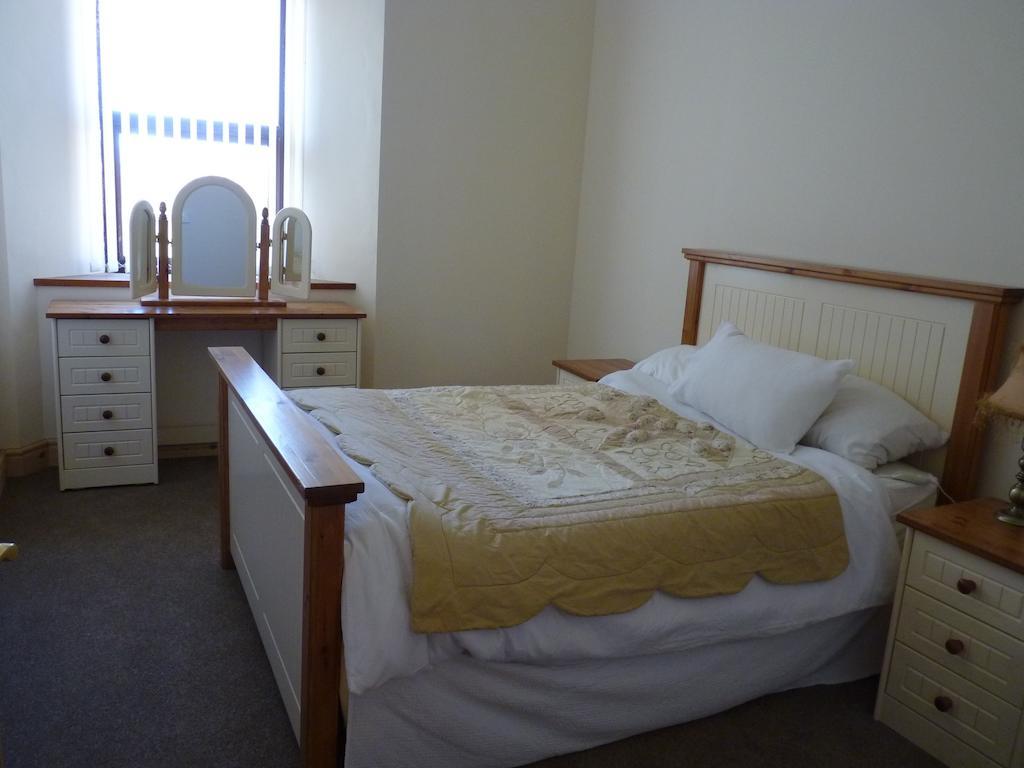 Old Police House Bed & Breakfast Haverfordwest Bilik gambar