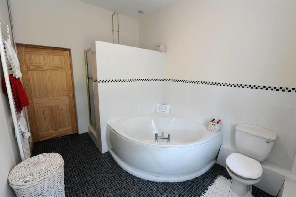 Old Police House Bed & Breakfast Haverfordwest Luaran gambar