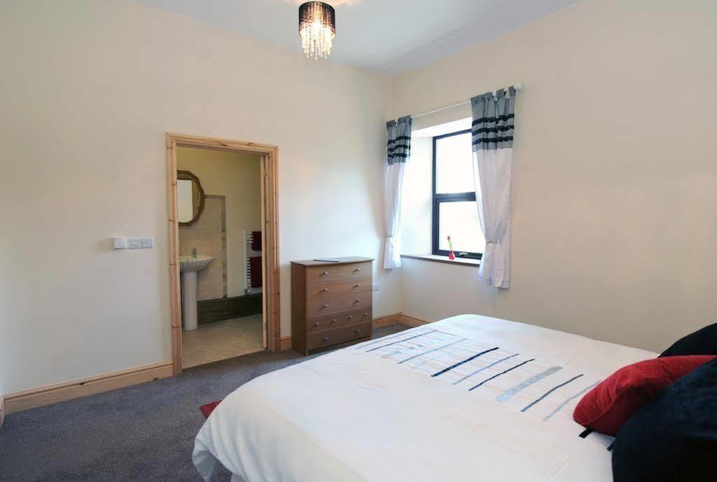 Old Police House Bed & Breakfast Haverfordwest Luaran gambar